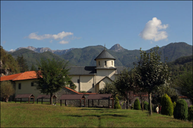 Достопримечательности Черногории.  Монастыри