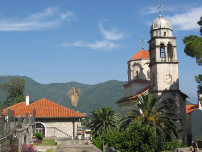 монастырь Савина