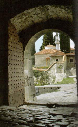 Старые города Черногории