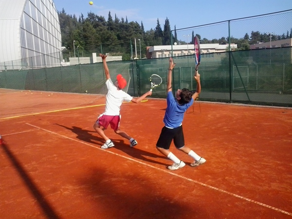 Теннис в Черногории