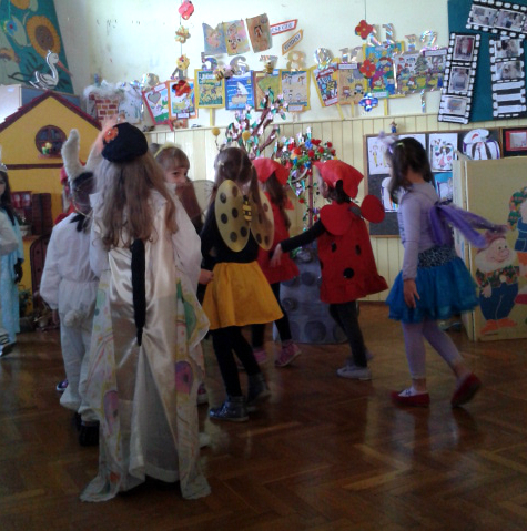 Театральное представление в детском саду Герцег Нови, Черногория