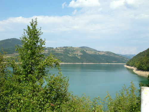 Озеро по дороге в Сербию