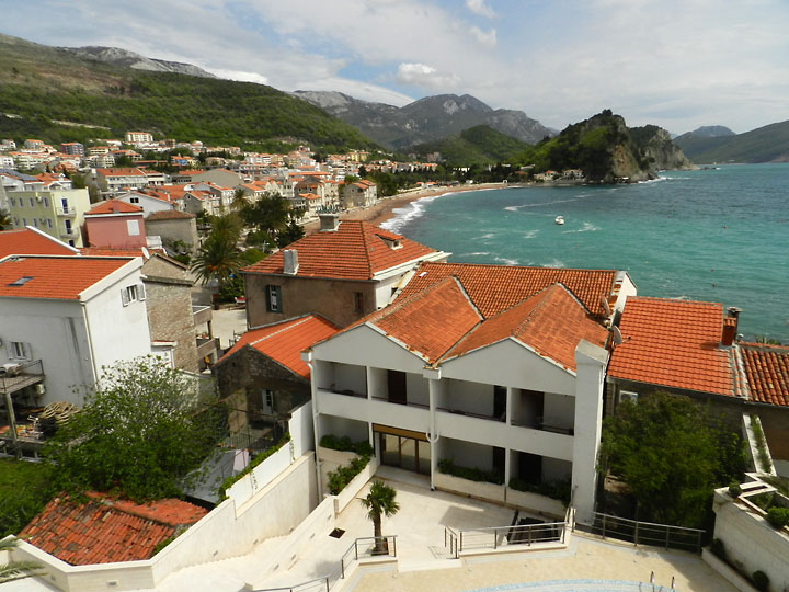Сколько стоит недвижимость в Черногории