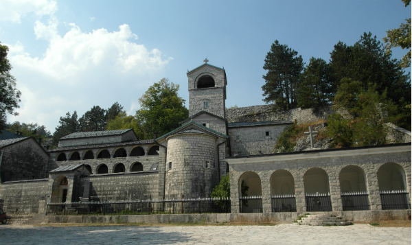 Обзорная экскурсия по Черногории. Цетинье